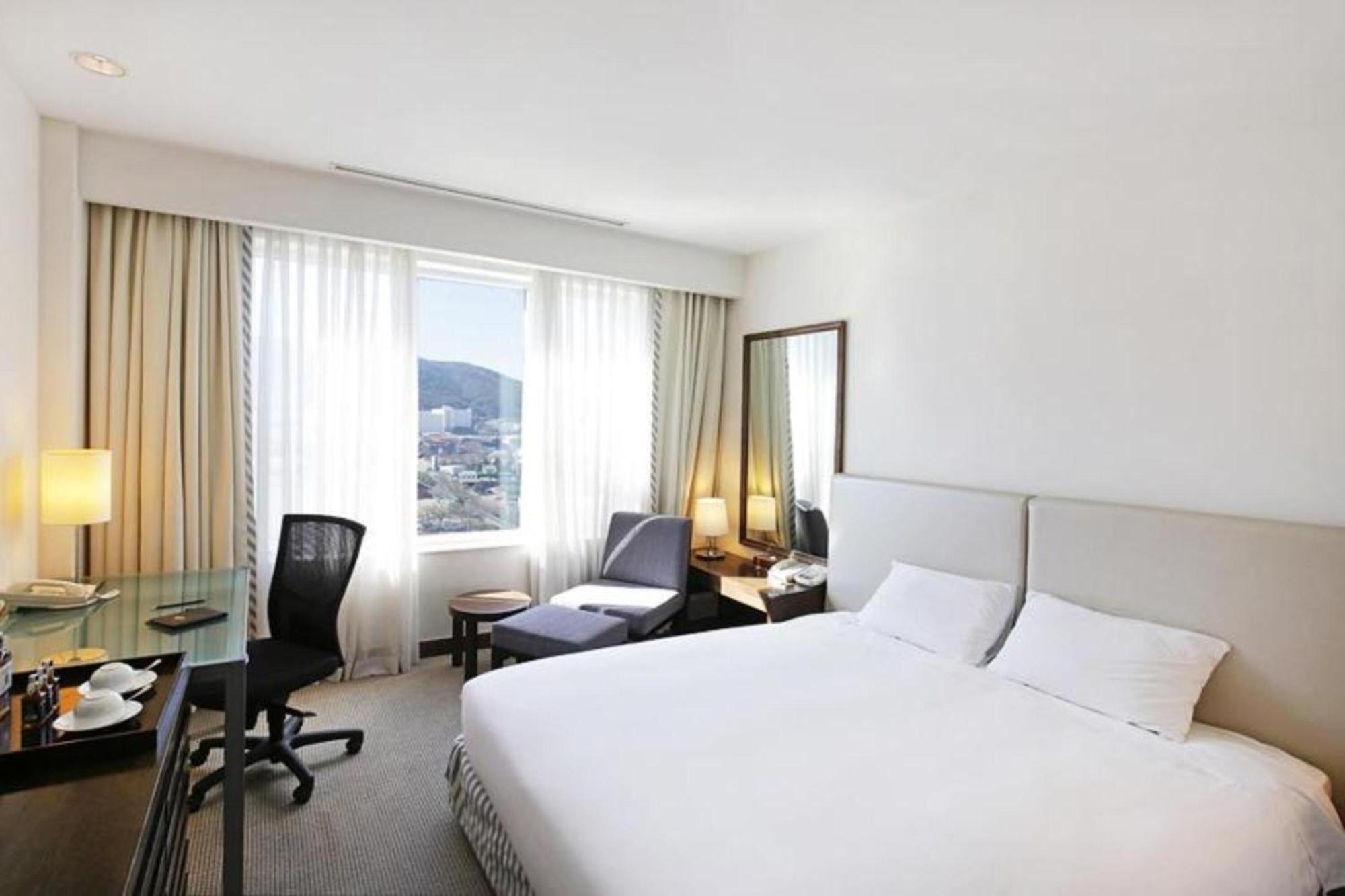Geoje Samsung Hotel Exterior foto